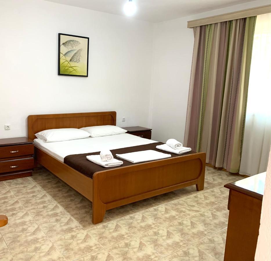 Duka Apts Sarandë 外观 照片